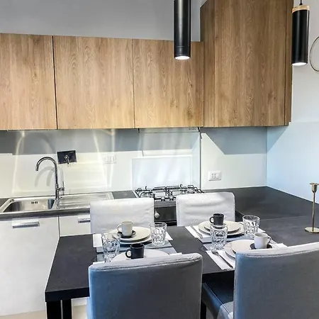 Apartment Bright Elegance
